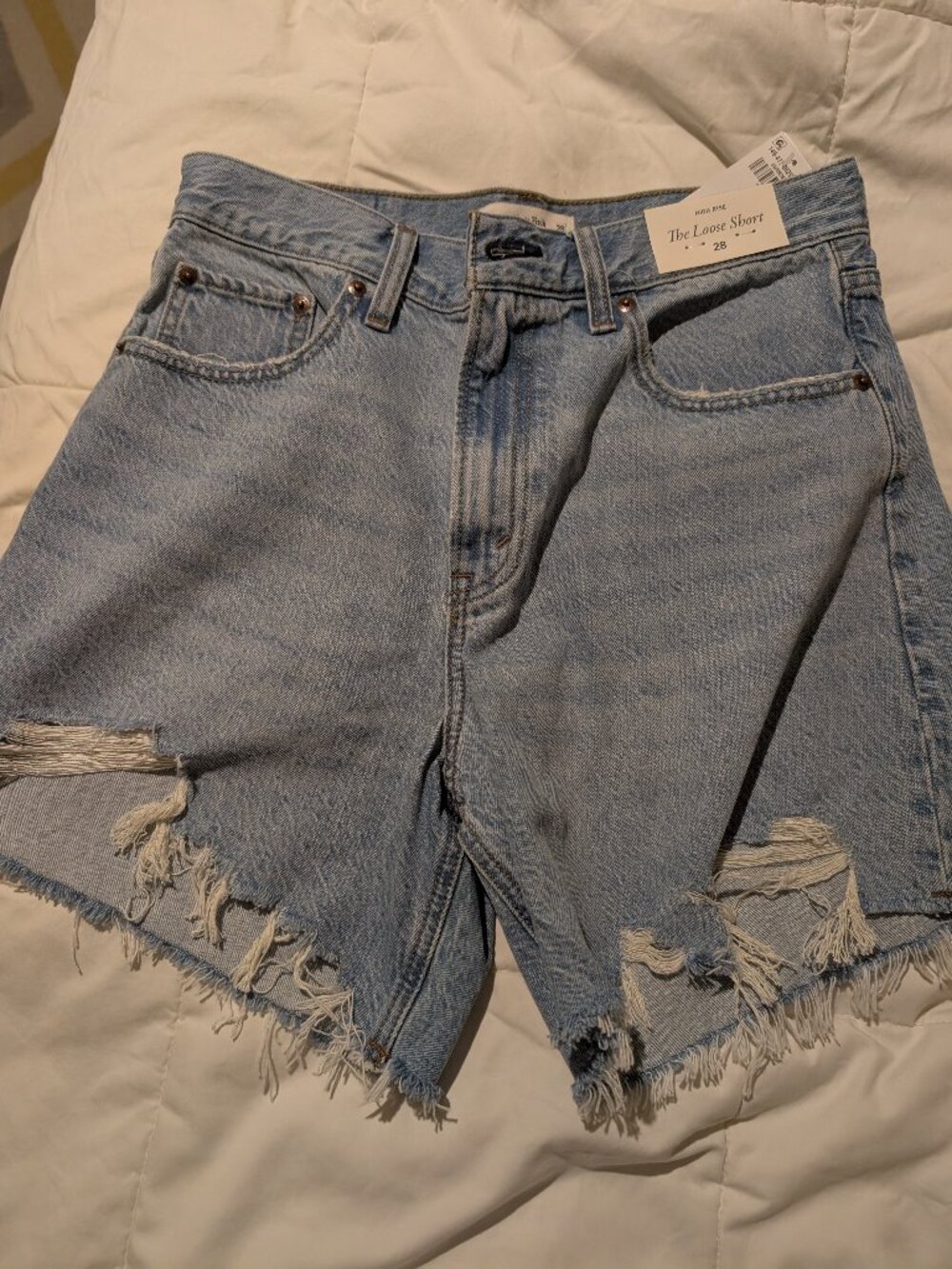 Abercrombie High Rise loose shorts